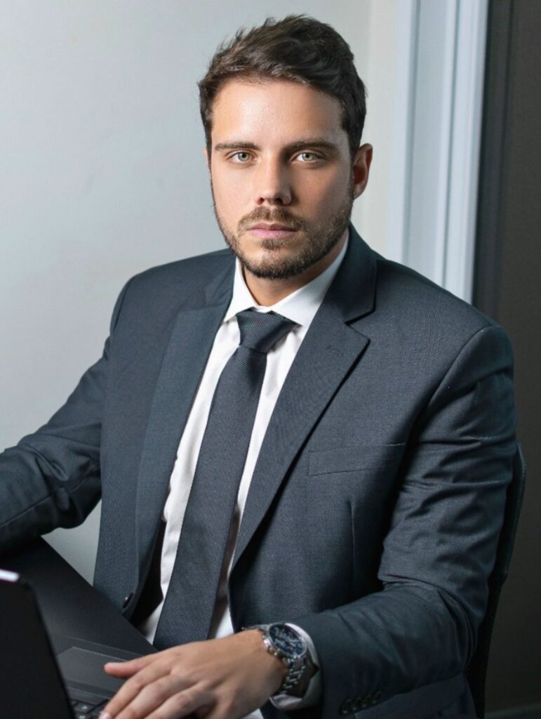 eduardo-ambiel